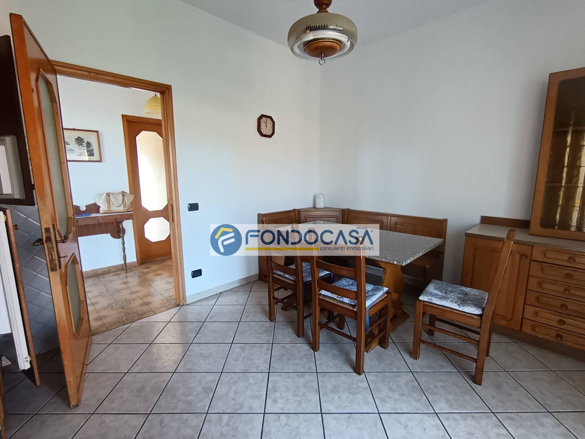 Villa bifamiliare in vendita a Carrara, Marina di Carrara