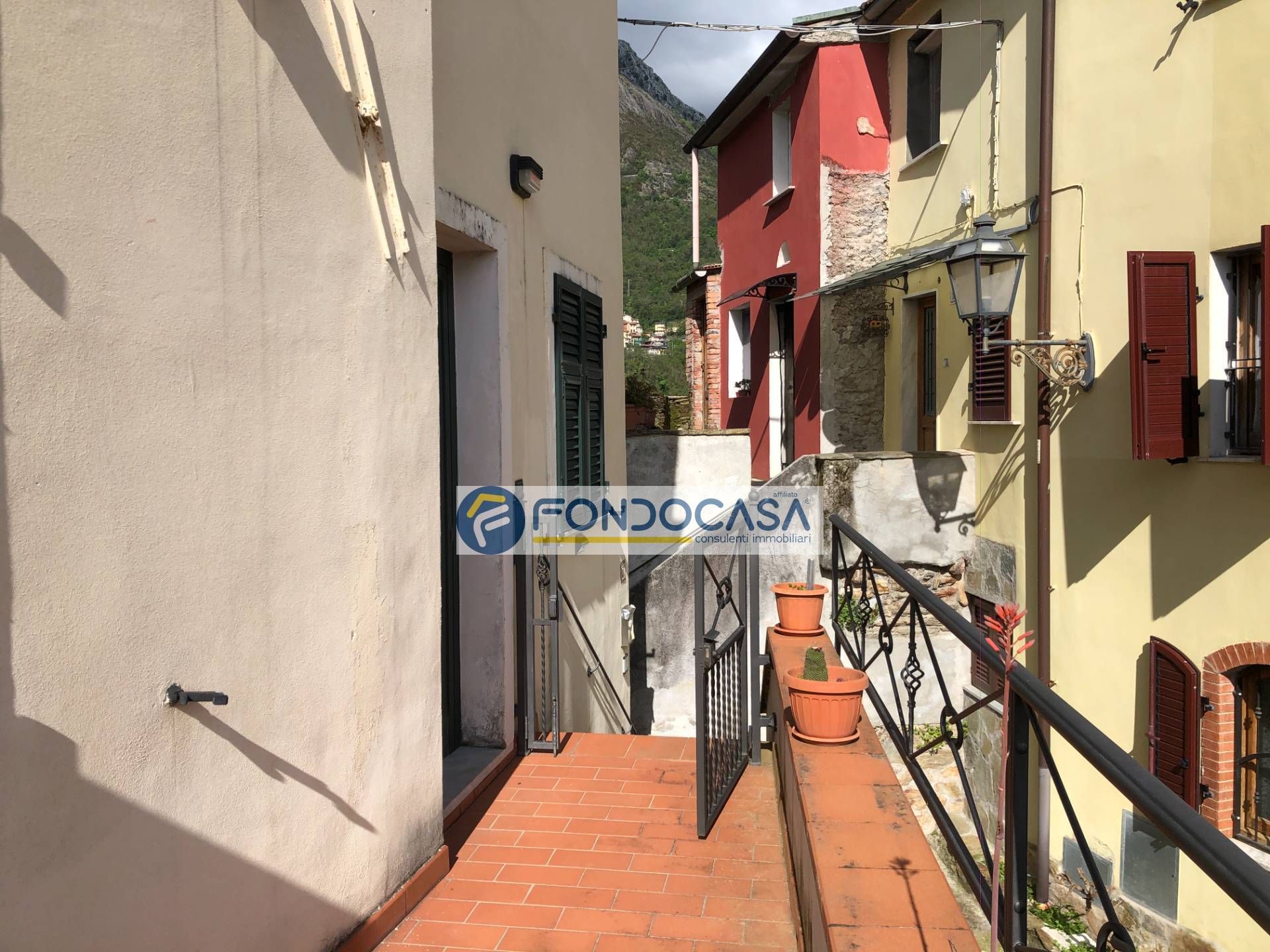 Casa singola in vendita a Massa