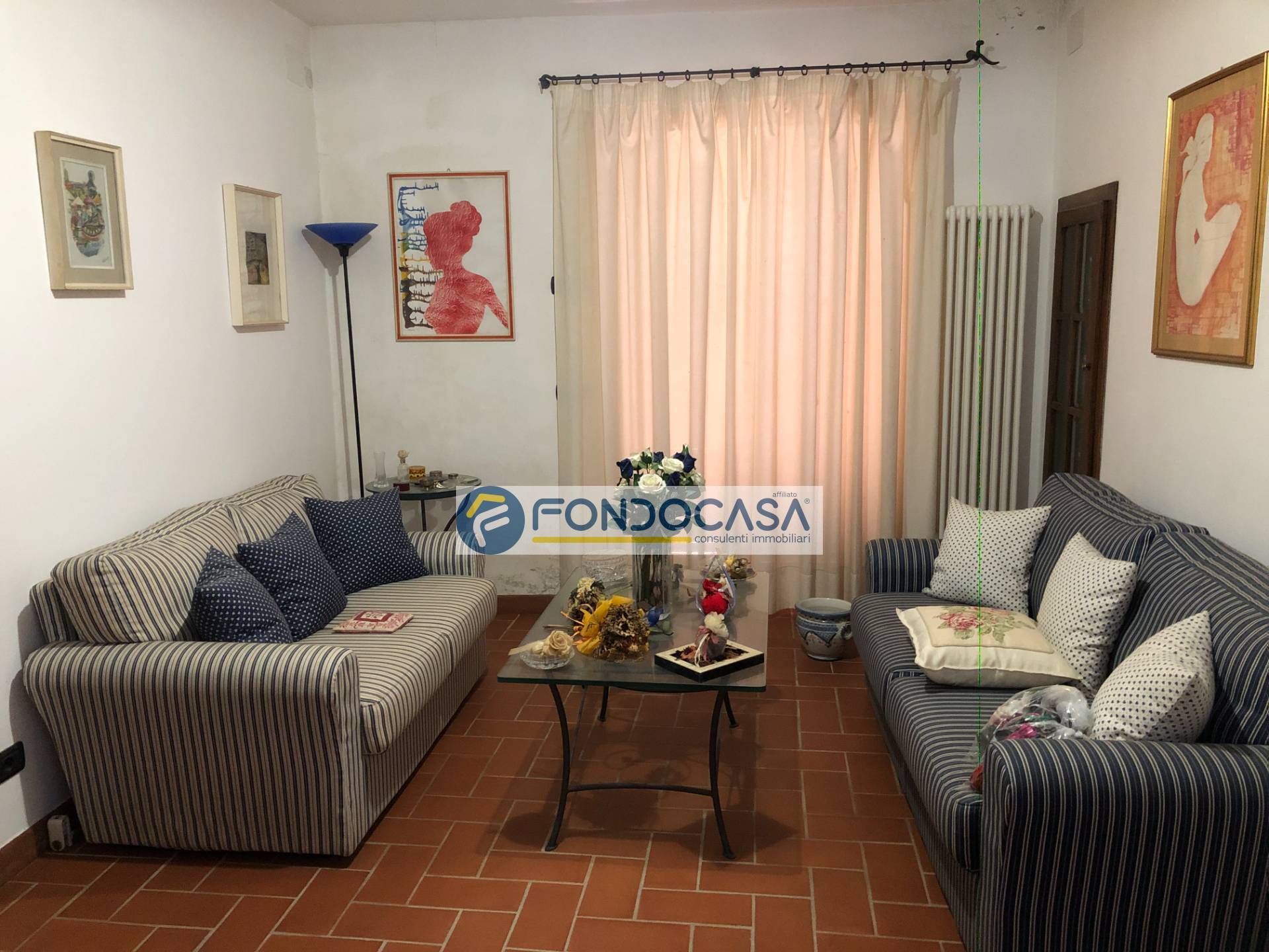 Casa singola in vendita a Massa