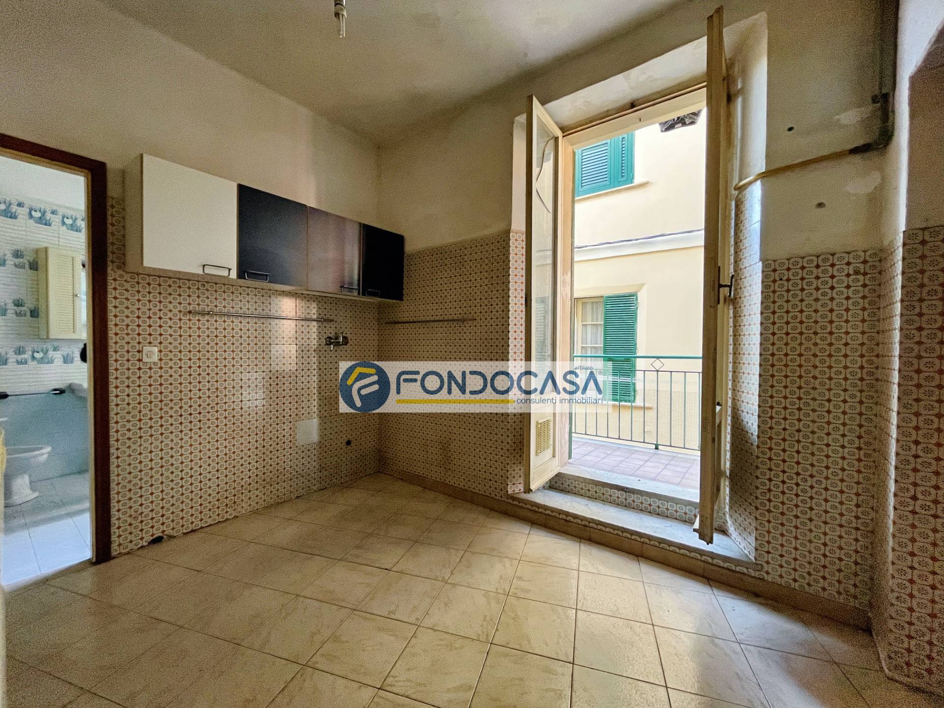 Appartamento in vendita a Massa