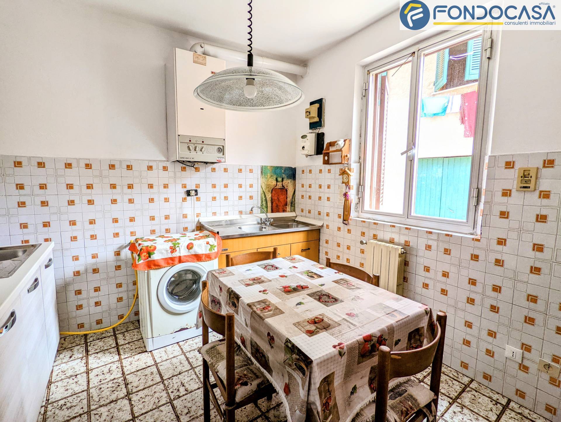 Casa indipendente in vendita a Montignoso, Capanne