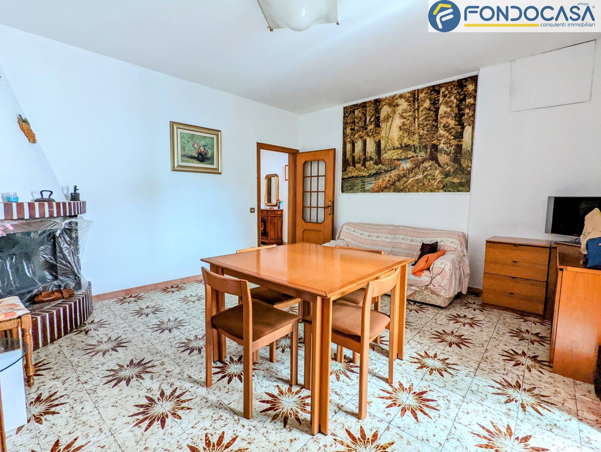 Casa indipendente in vendita a Montignoso, Capanne