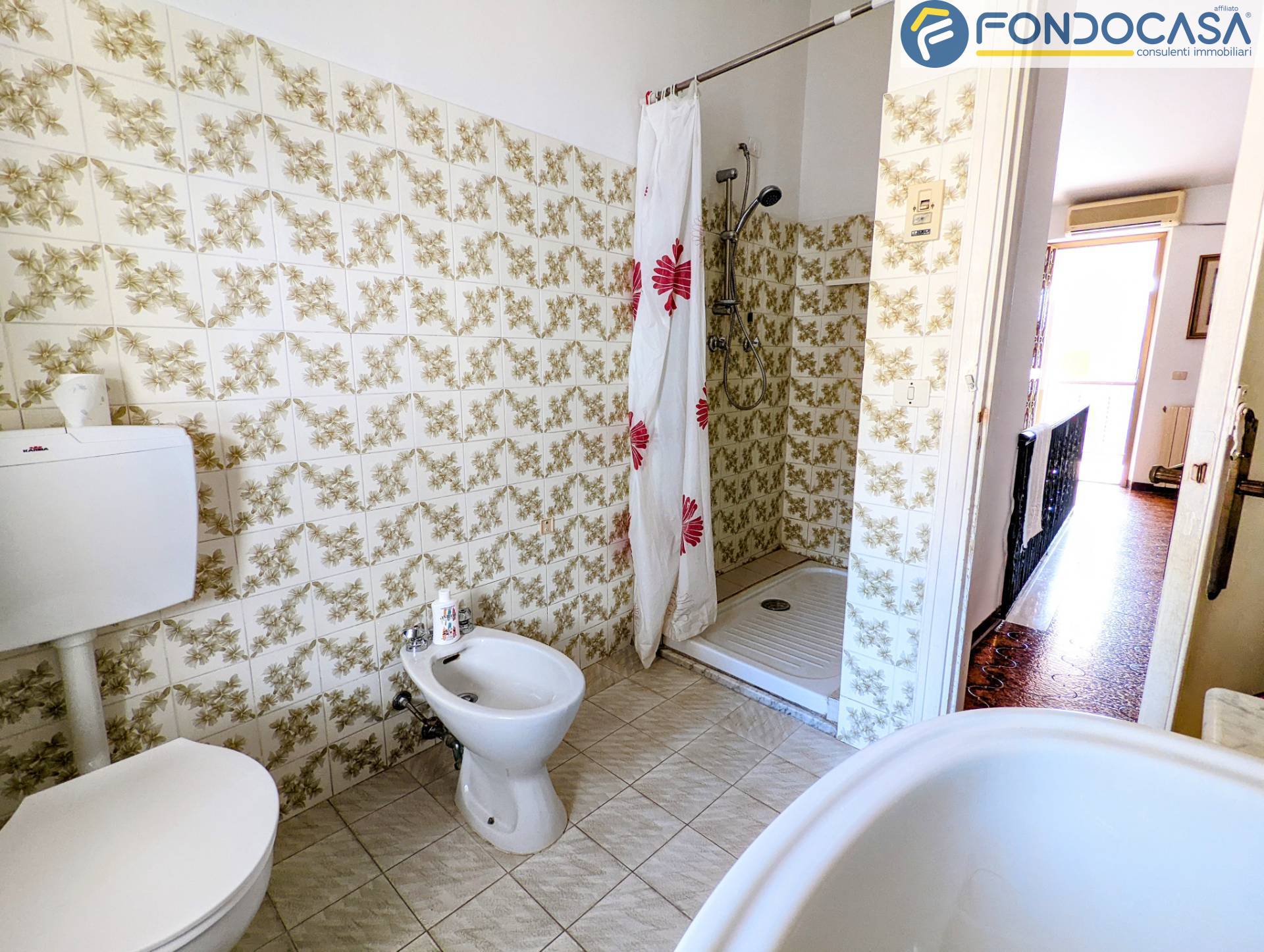 Casa indipendente in vendita a Montignoso, Capanne