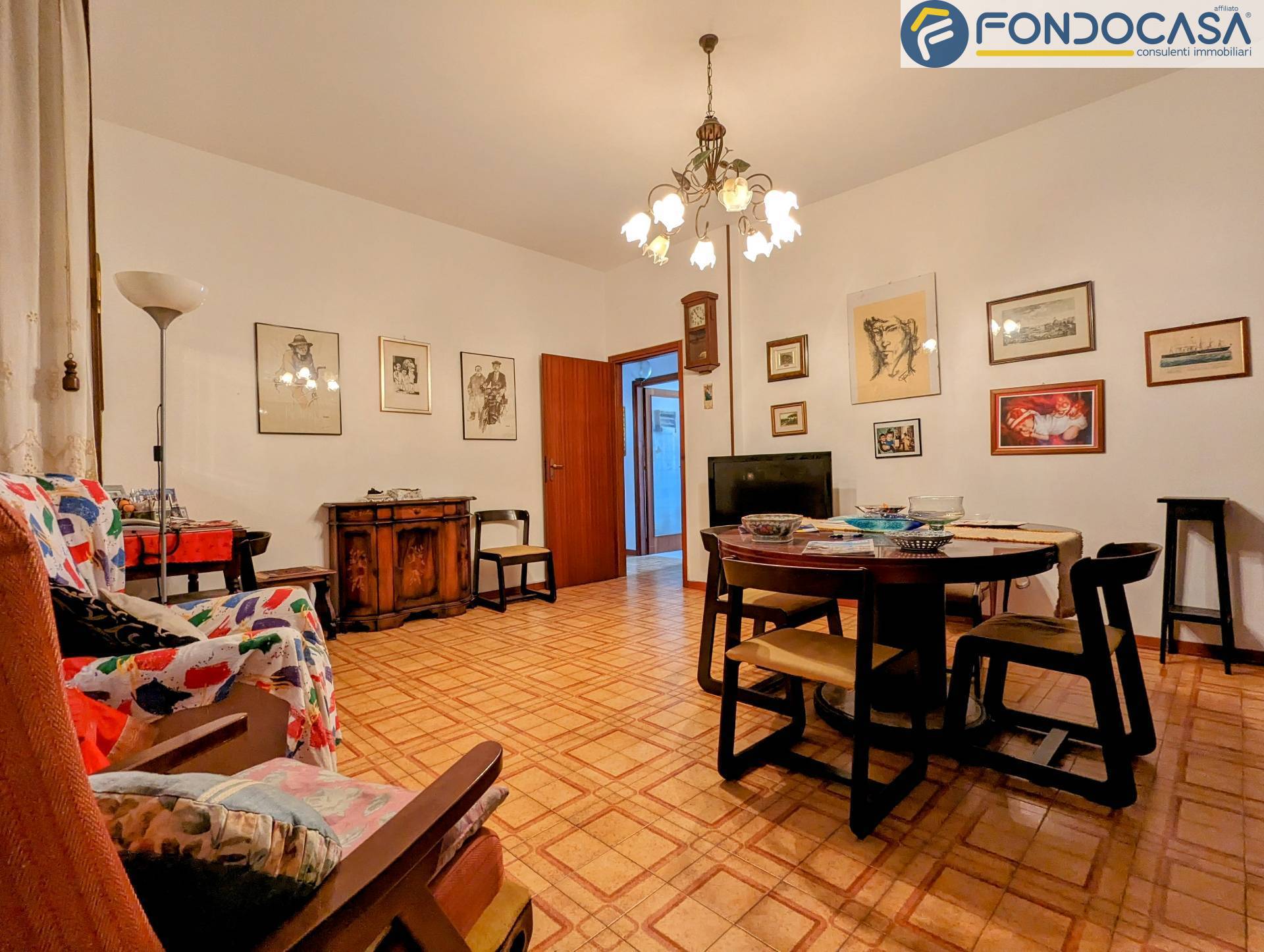 Appartamento in vendita a Carrara, Avenza