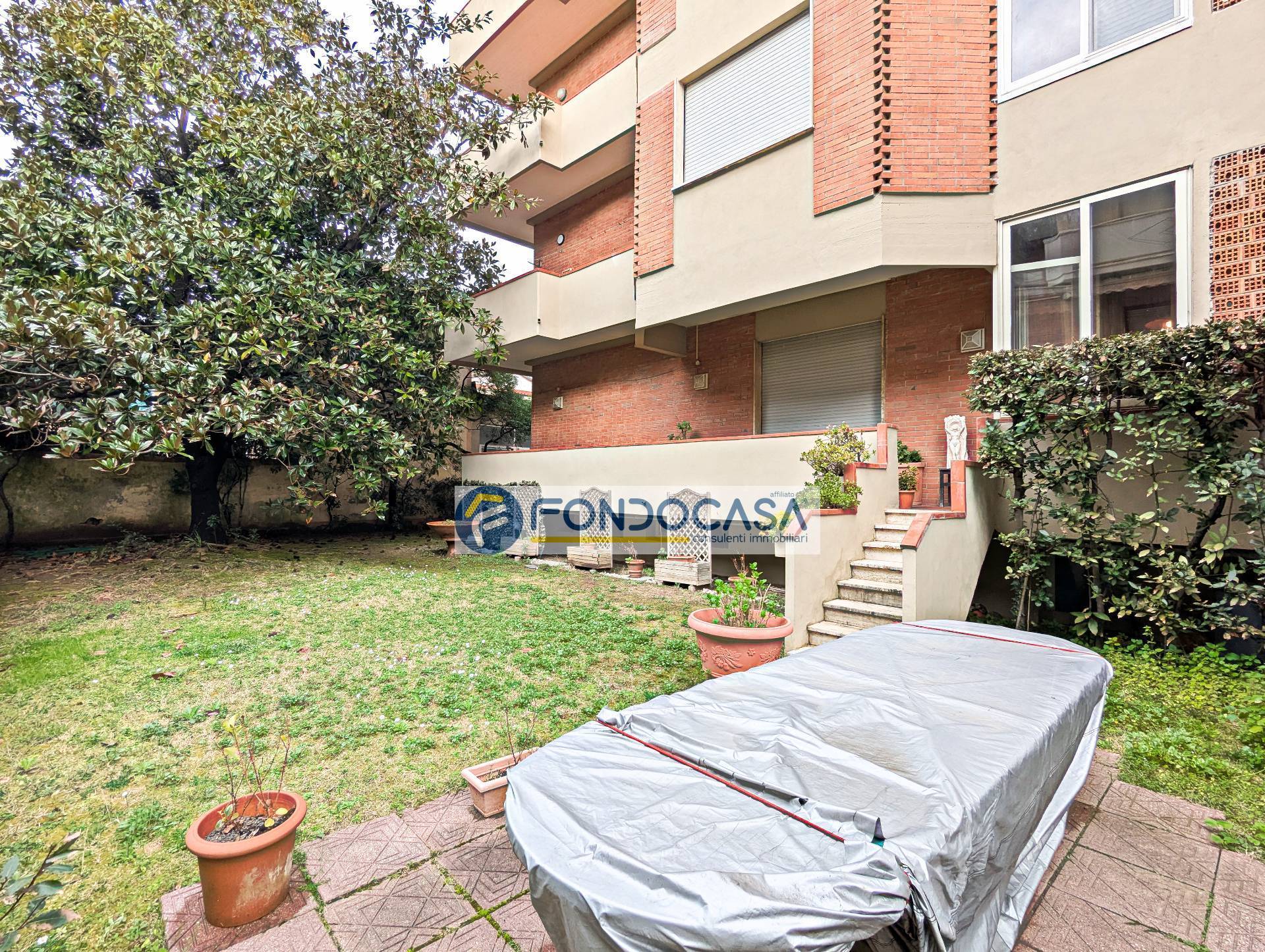 Appartamento in vendita a Massa, Marina di Massa