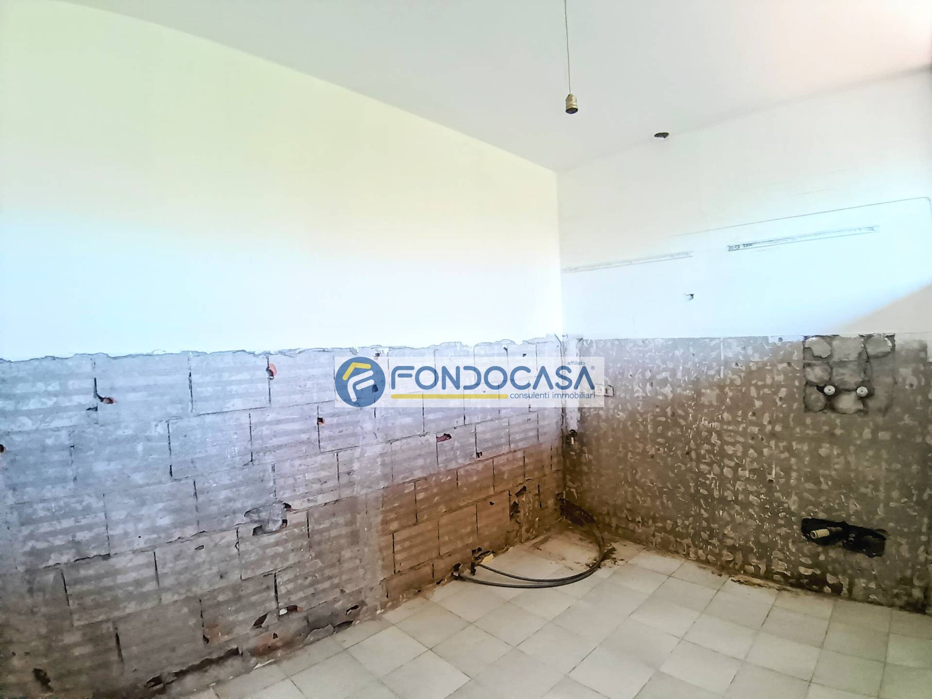 Appartamento in vendita a Carrara