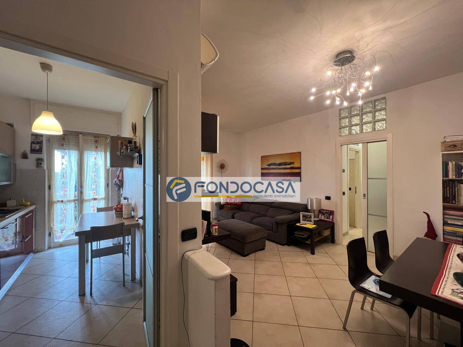 Appartamento in vendita a Carrara, Avenza