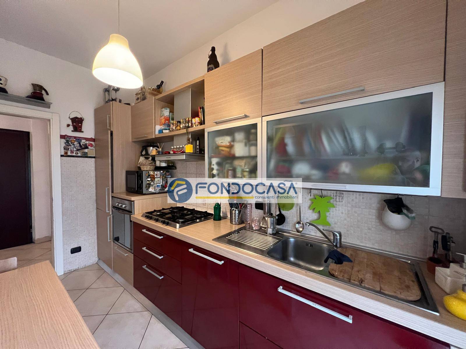 Appartamento in vendita a Carrara, Avenza