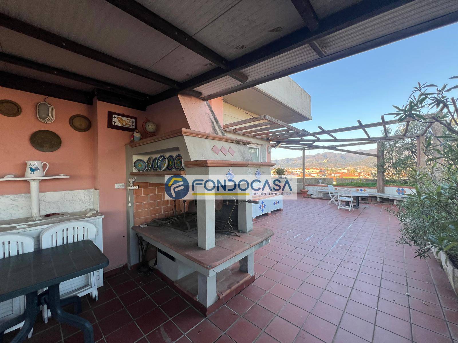 Attico in vendita a Carrara, Marina di Carrara