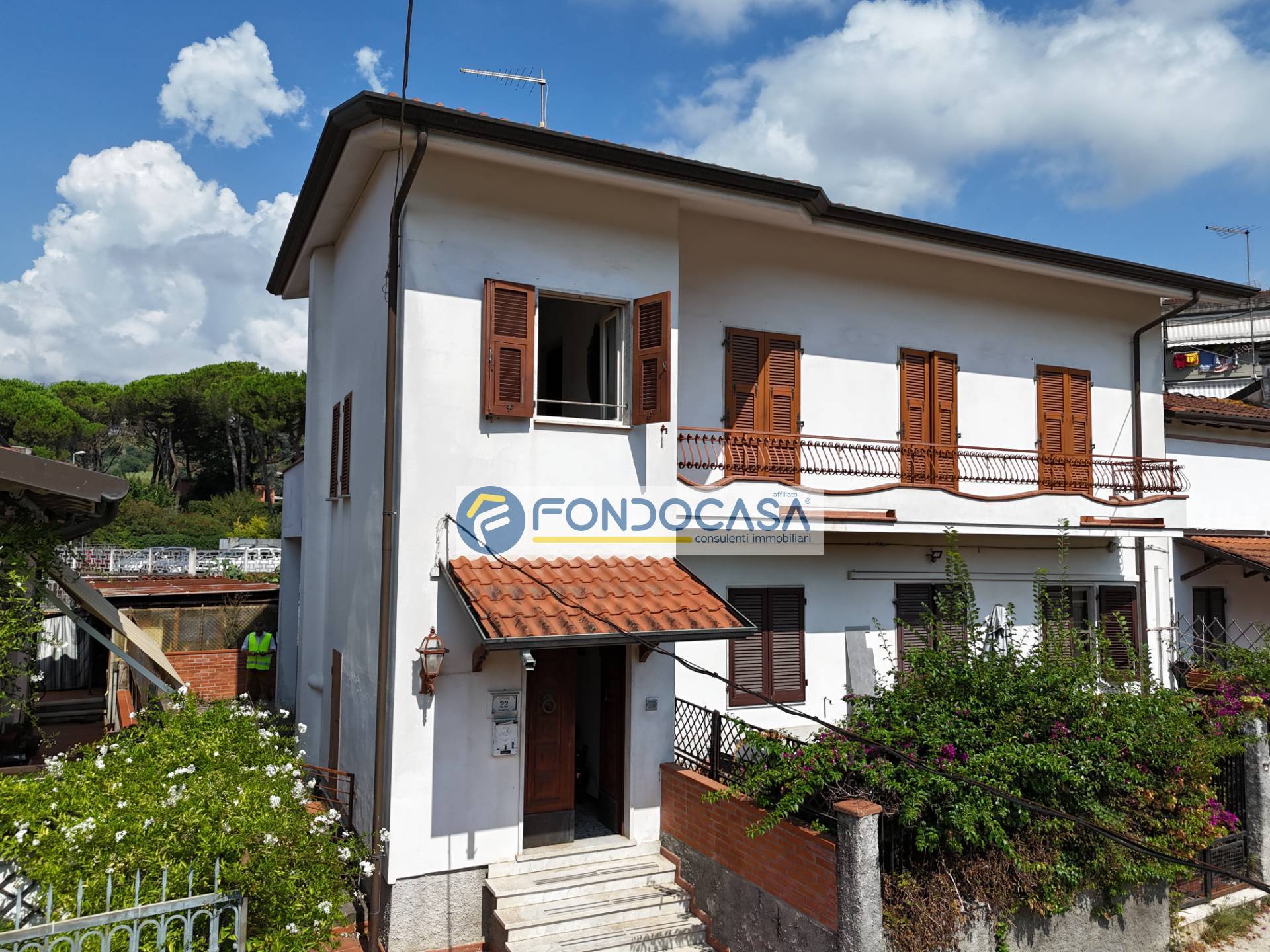 Casa semindipendente in vendita a Carrara