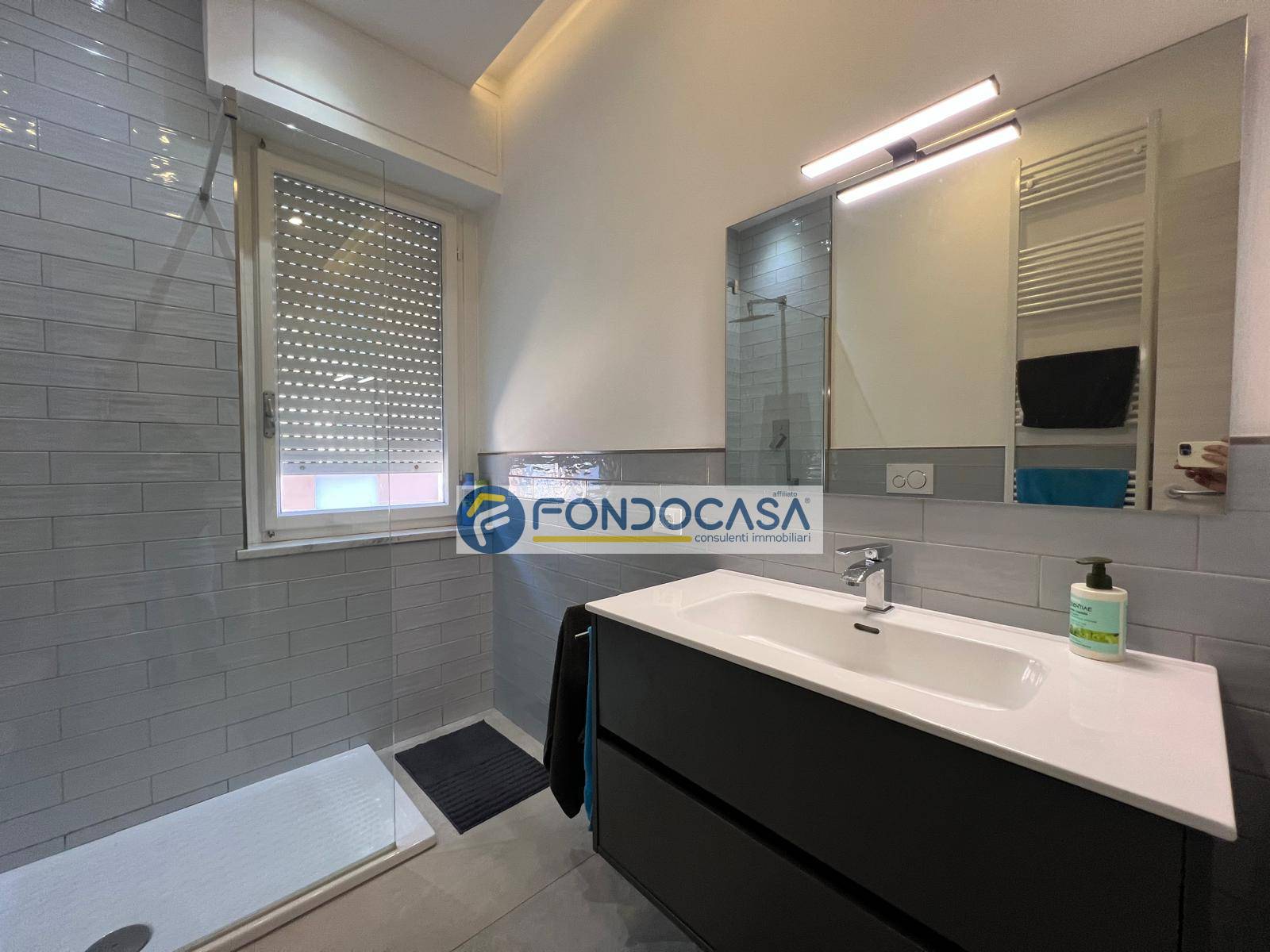 Appartamento in vendita a Carrara