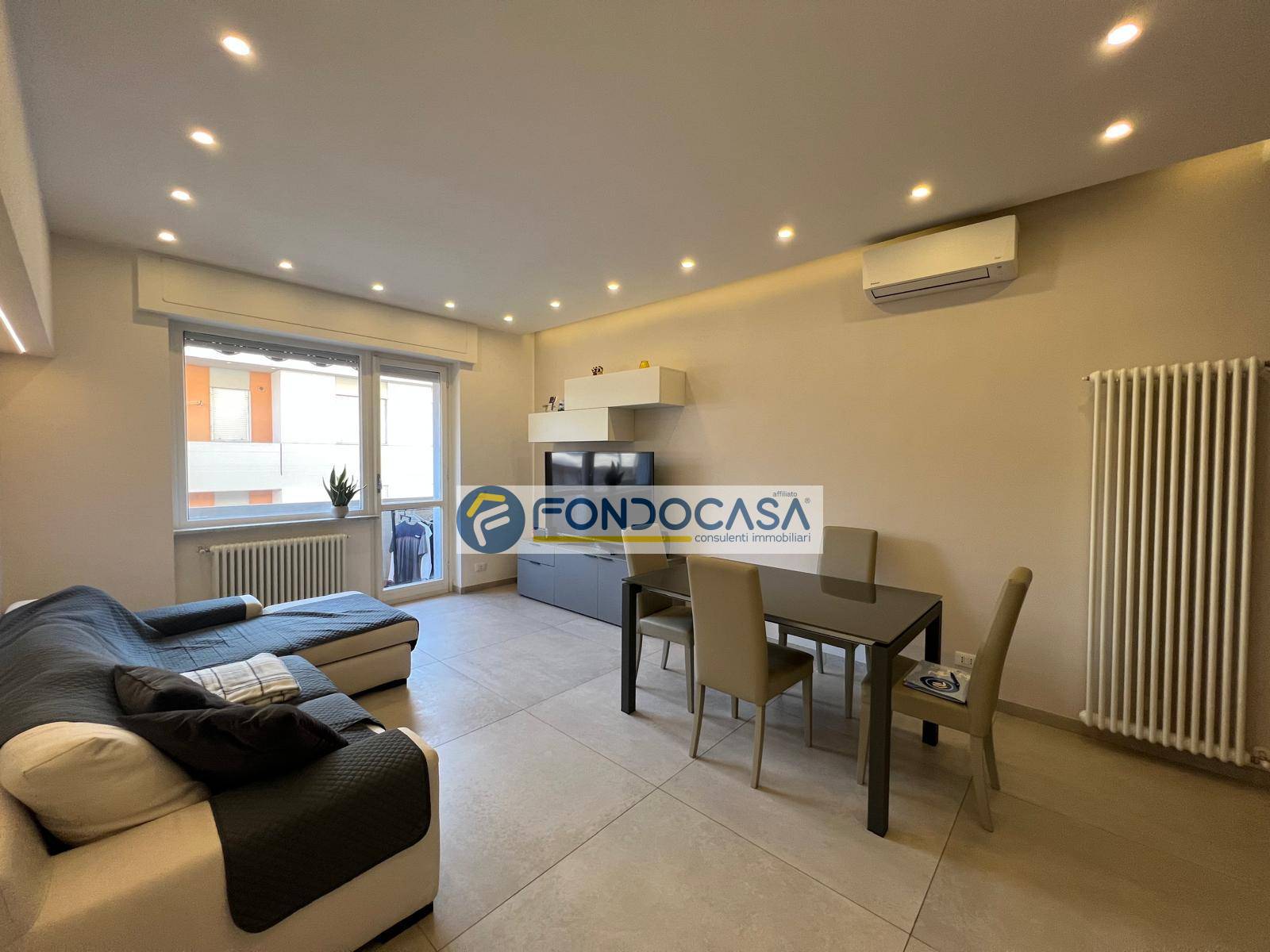 Appartamento in vendita a Carrara