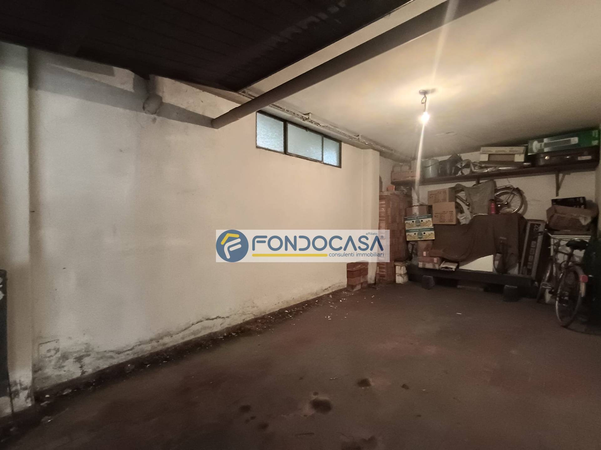 Box o garage in vendita a Massa, Marina di Massa