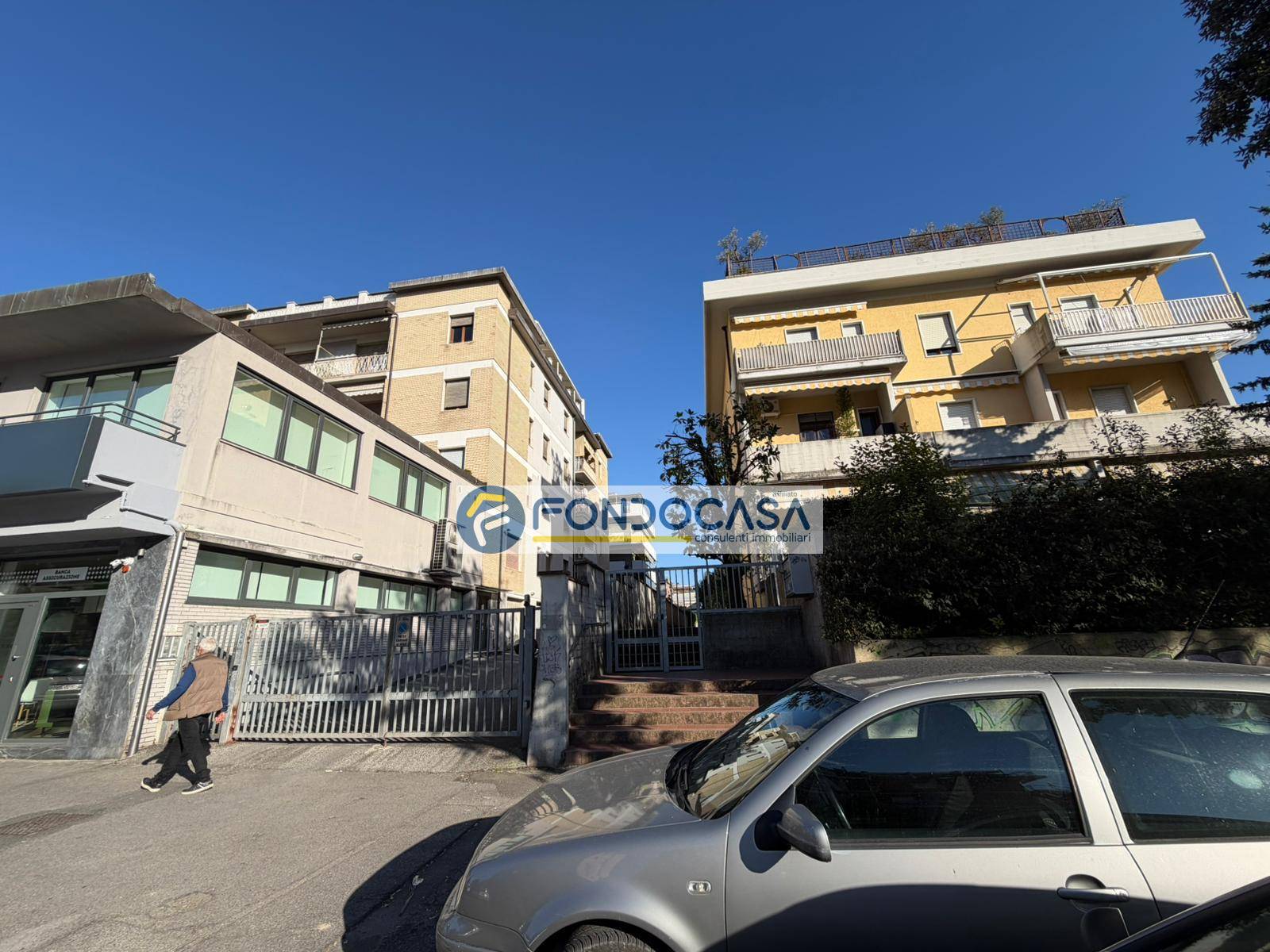 Appartamento in vendita a Carrara