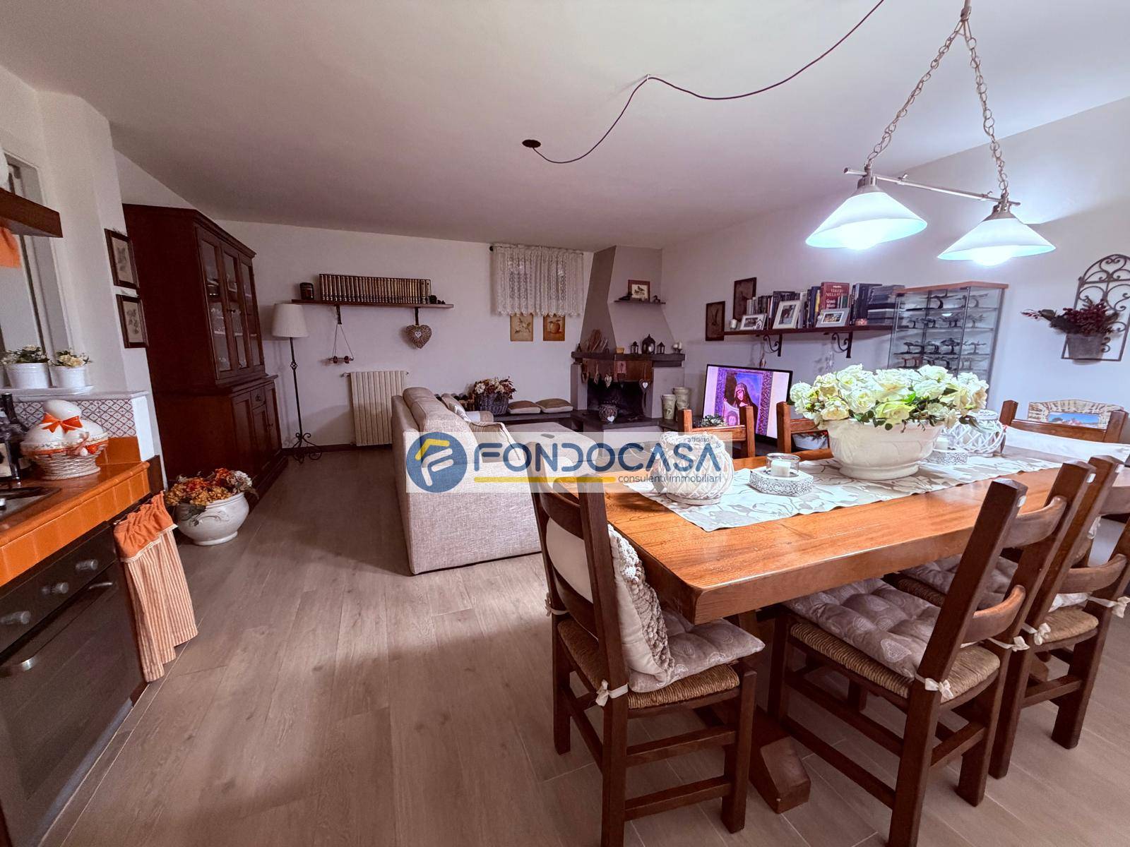 Villette a schiera in vendita a Massa, Centro