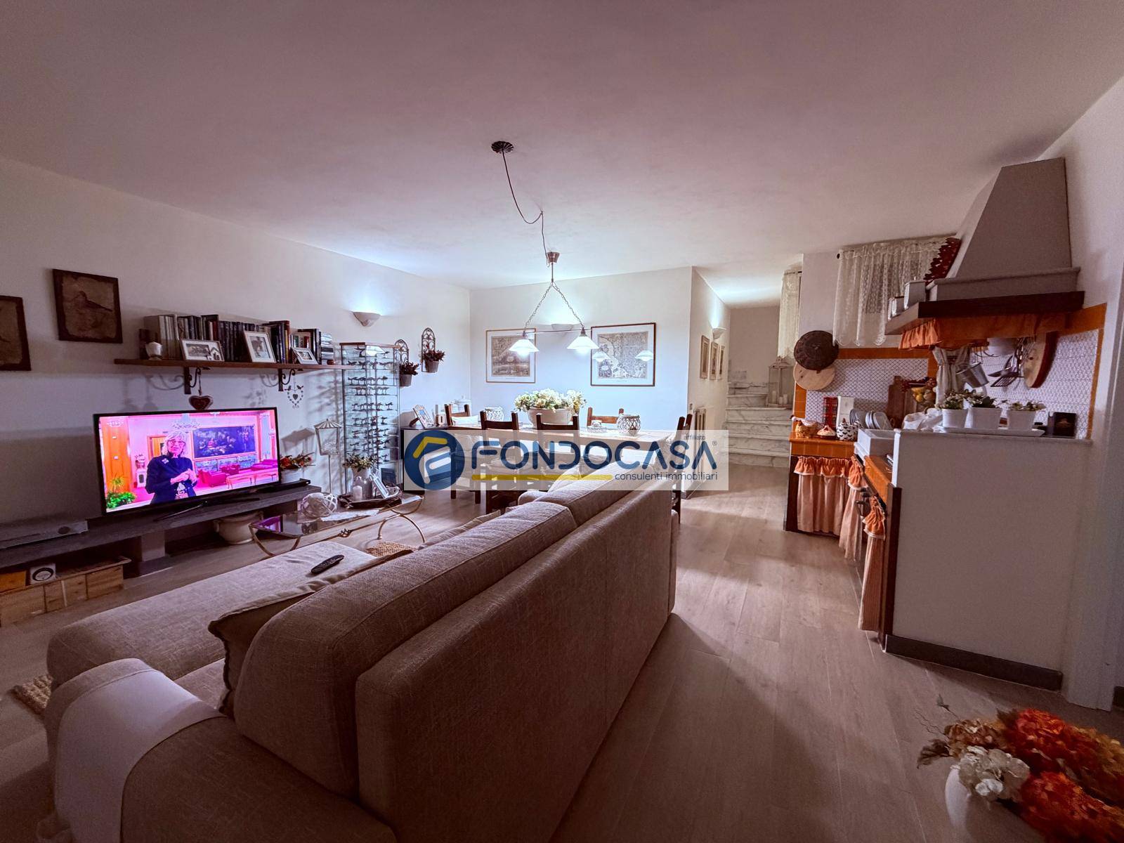 Villette a schiera in vendita a Massa, Centro