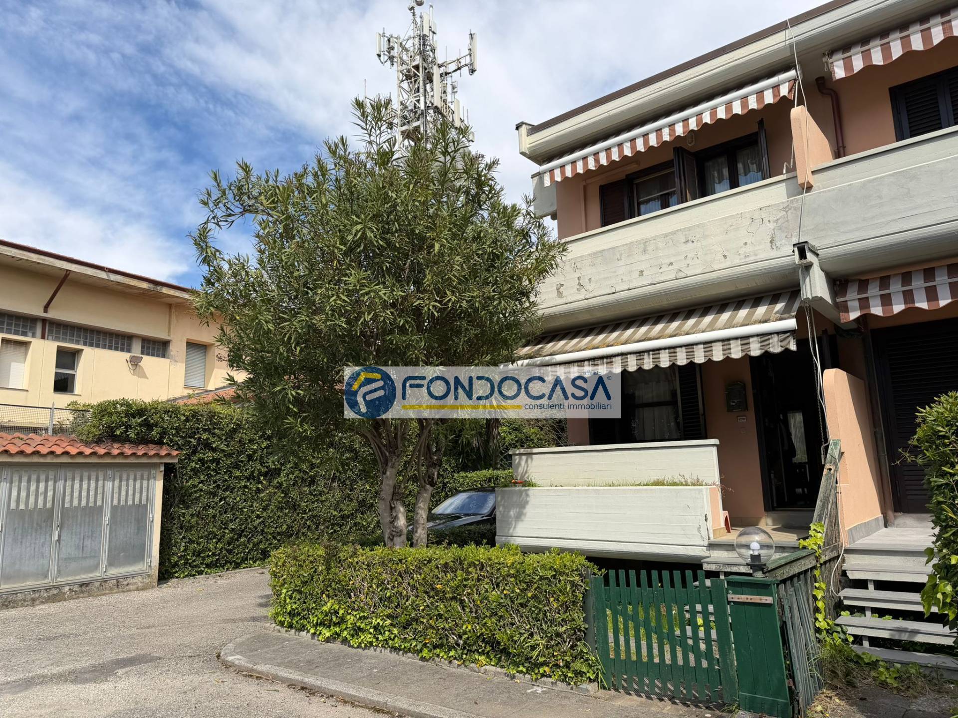 Villette a schiera in vendita a Massa, Ronchi