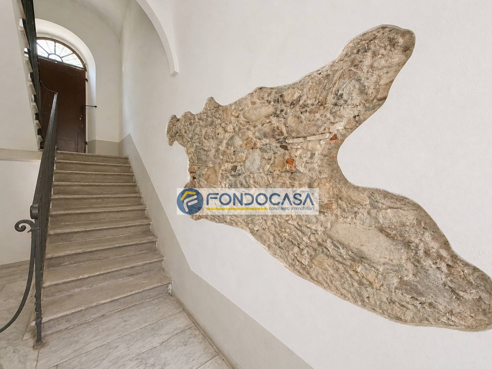 Appartamento in vendita a Massa