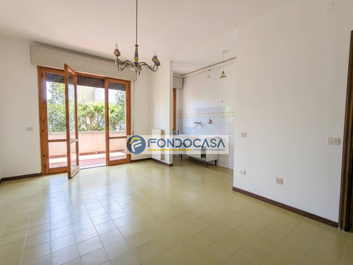 Appartamento in vendita a Massa, Ronchi
