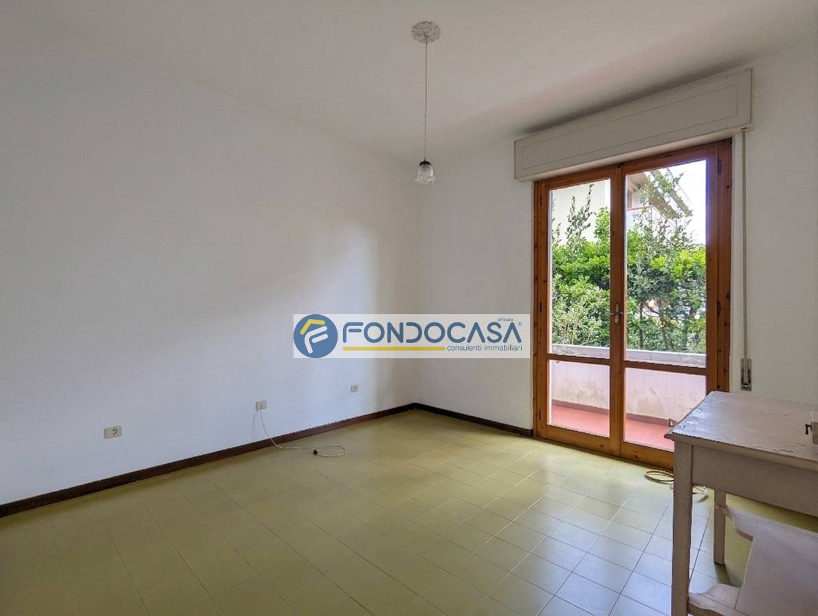 Appartamento in vendita a Massa, Ronchi