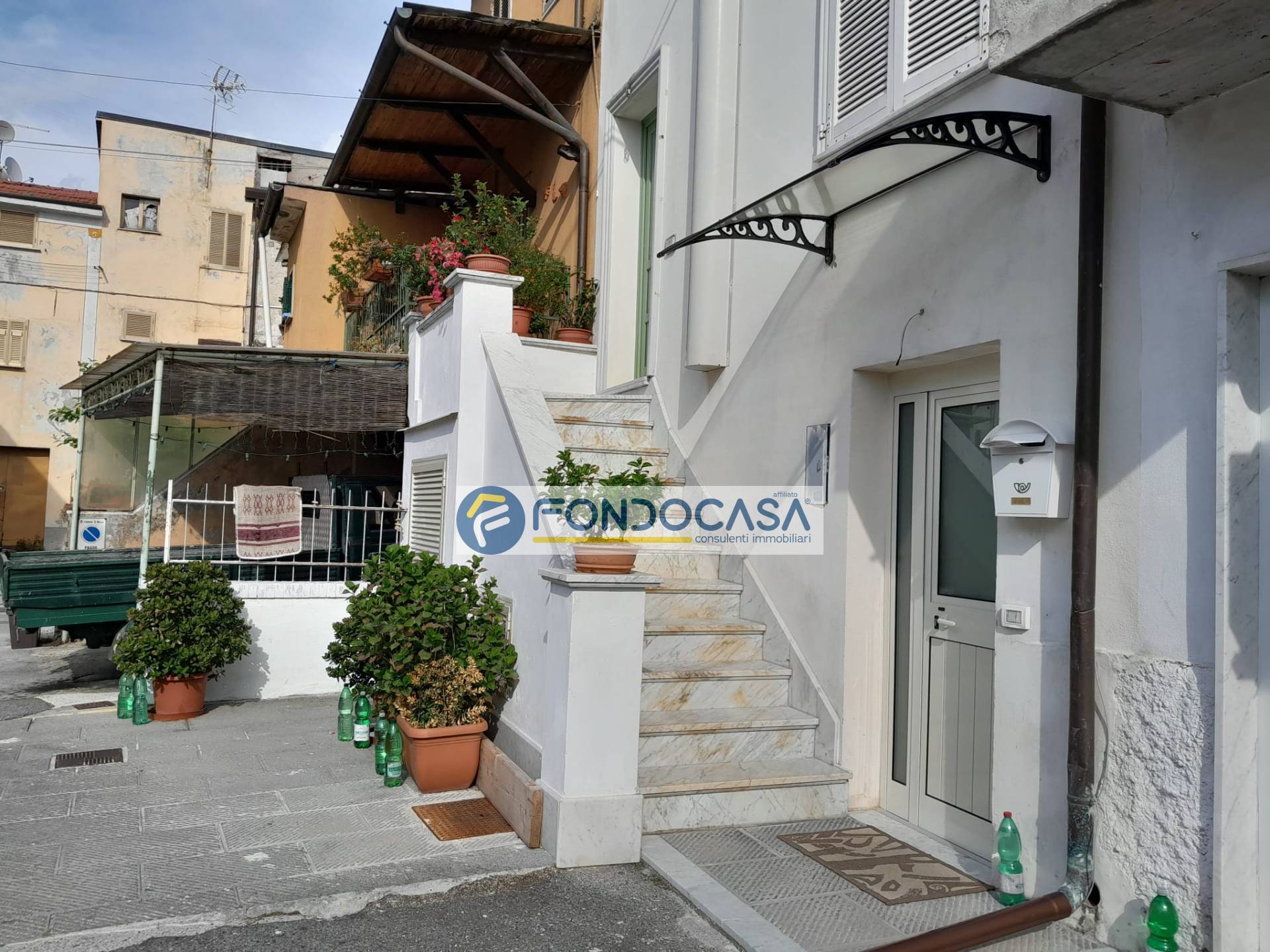 Villino a schiera in vendita a Massa, S. Lucia