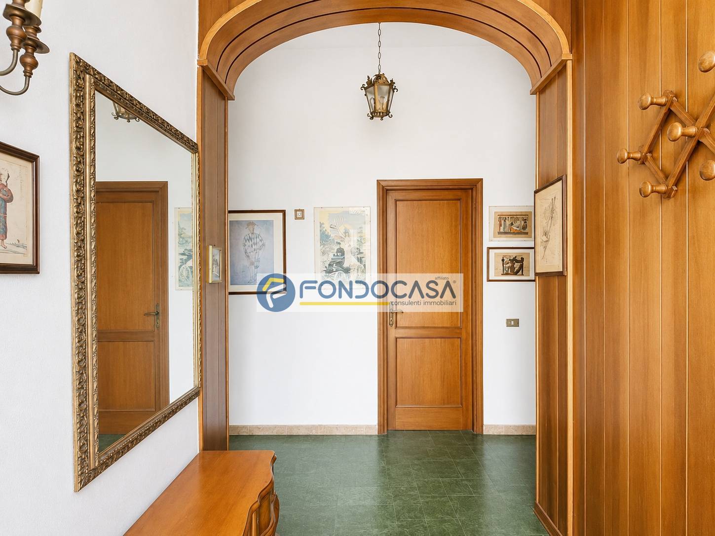 Casa indipendente in vendita a Carrara, Marina di Carrara
