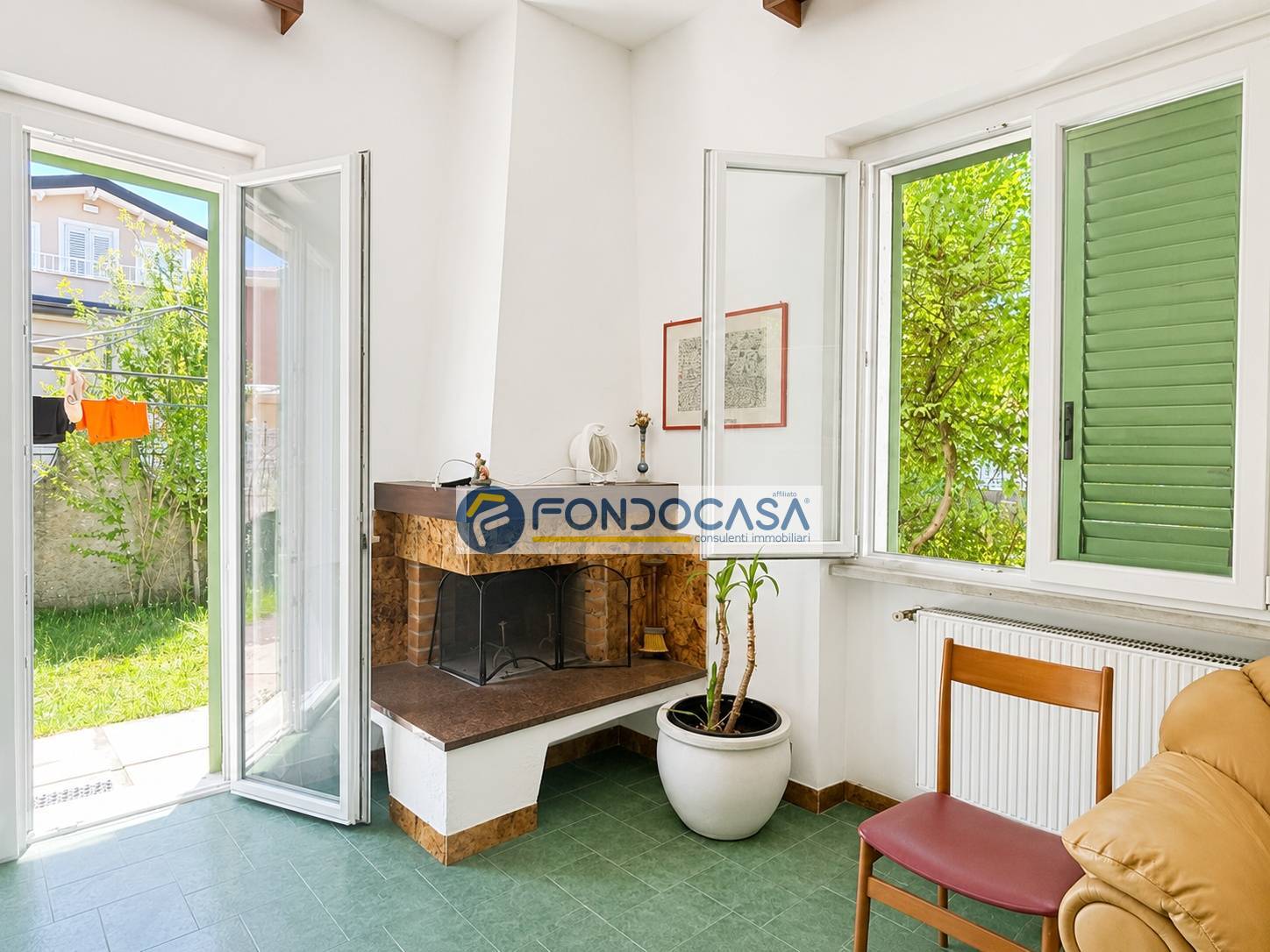 Casa indipendente in vendita a Carrara, Marina di Carrara