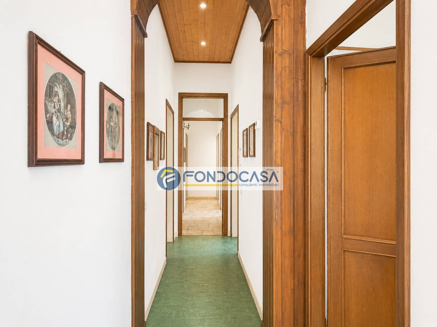 Casa indipendente in vendita a Carrara, Marina di Carrara