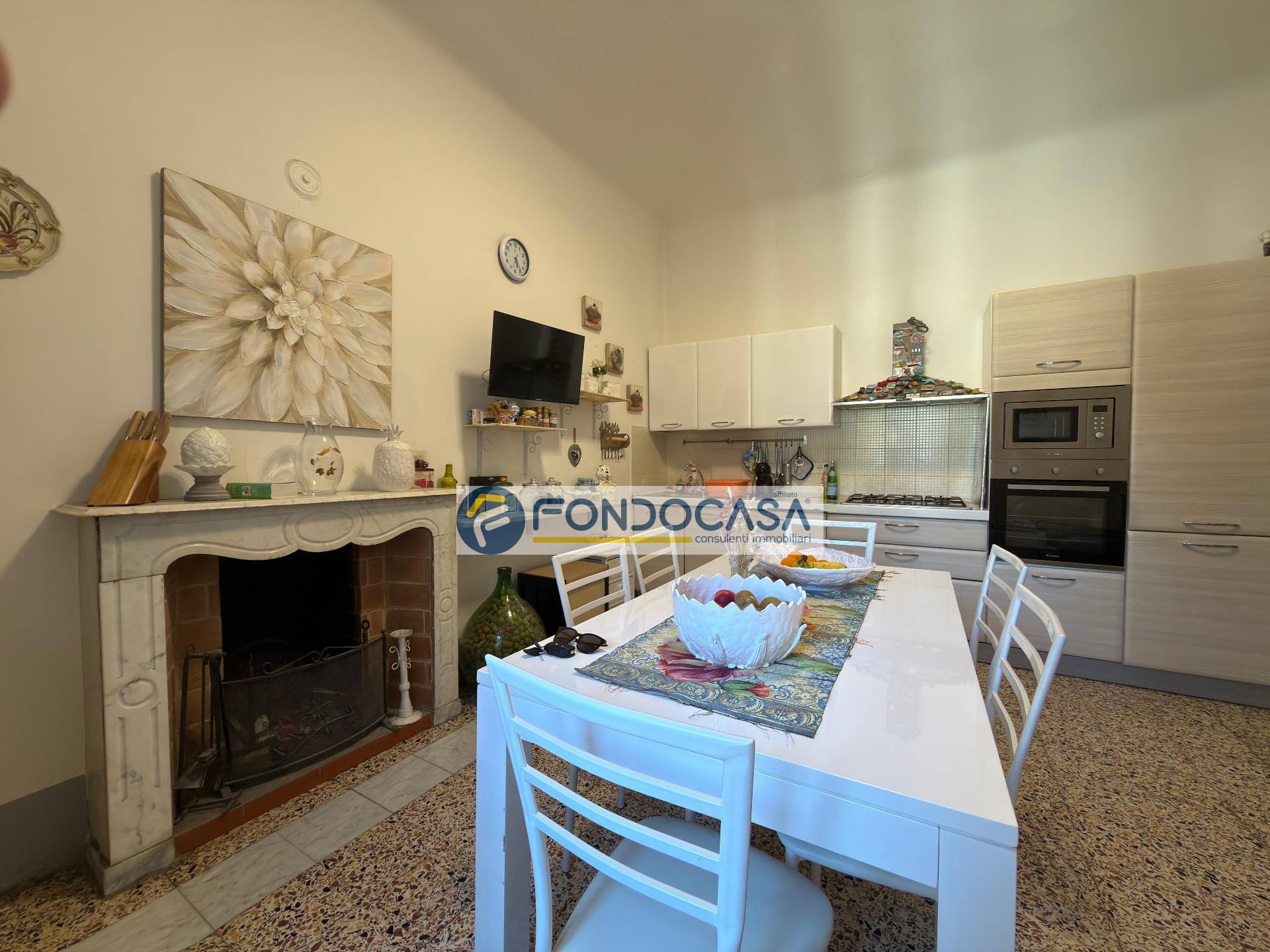 Appartamento in vendita a Carrara