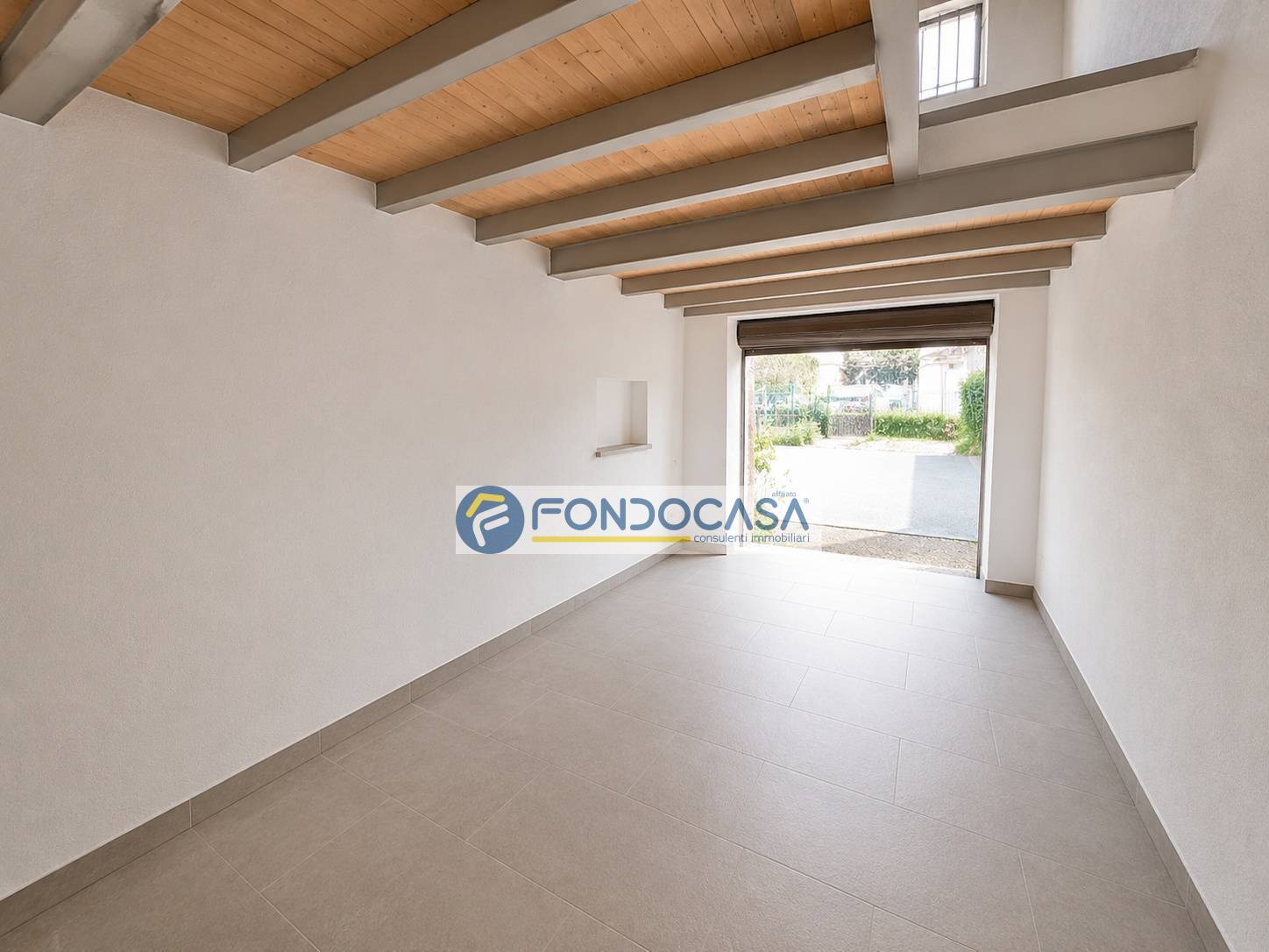 Casa semindipendente in vendita a Montignoso, Capanne