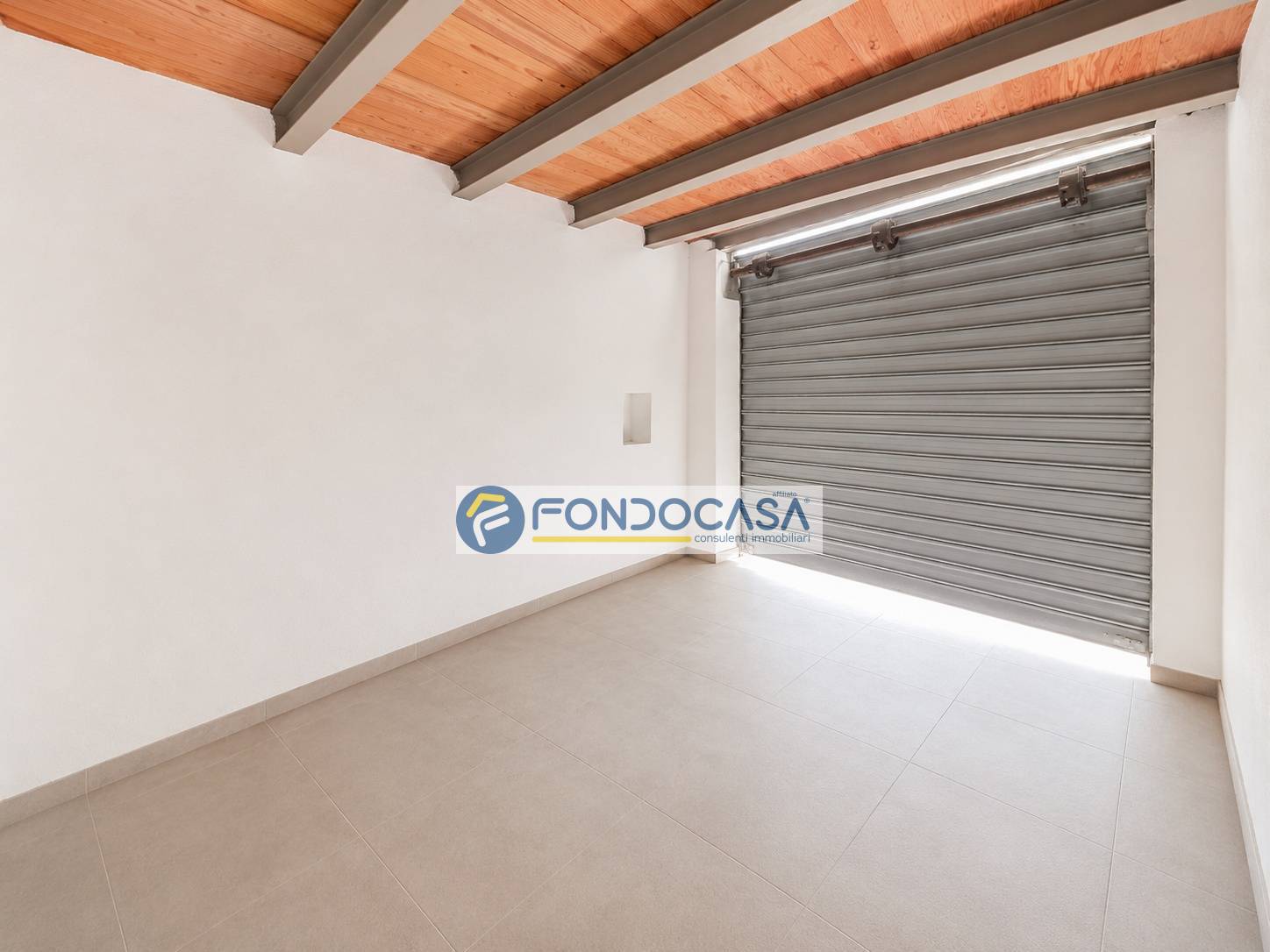Casa semindipendente in vendita a Montignoso, Capanne