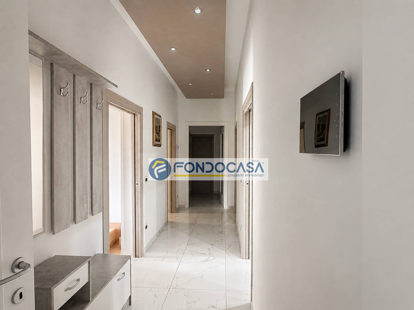 Villa bifamiliare in vendita a Massa