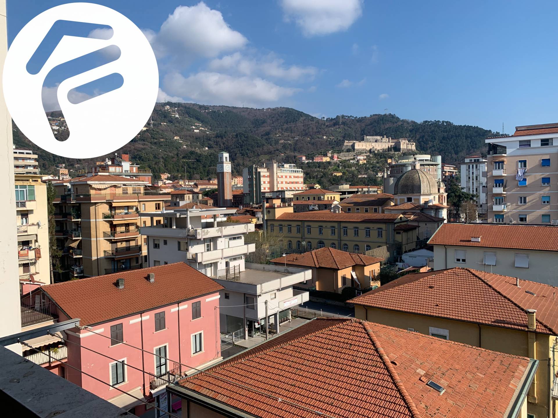 Appartamento in vendita a Massa