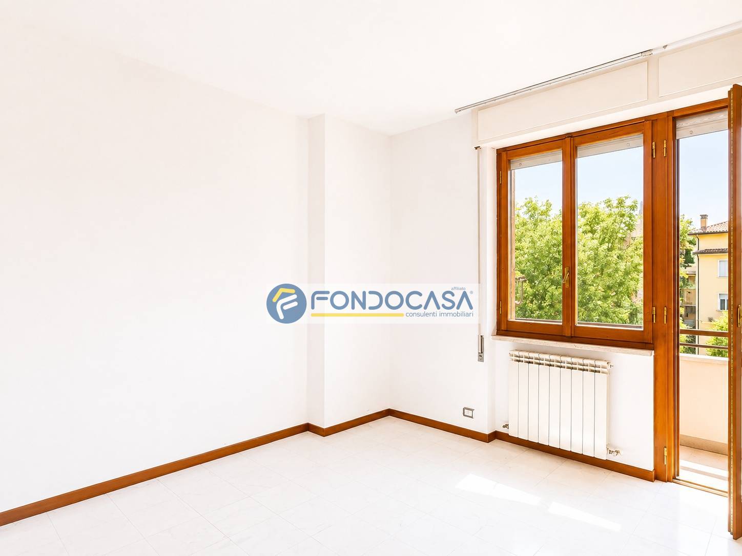 Appartamento in vendita a Massa, Centro