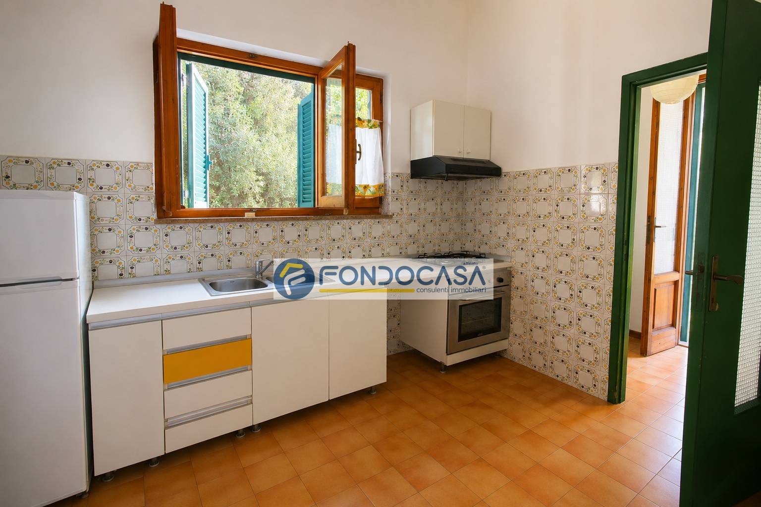 Villa in vendita a Massa, Marina di Massa