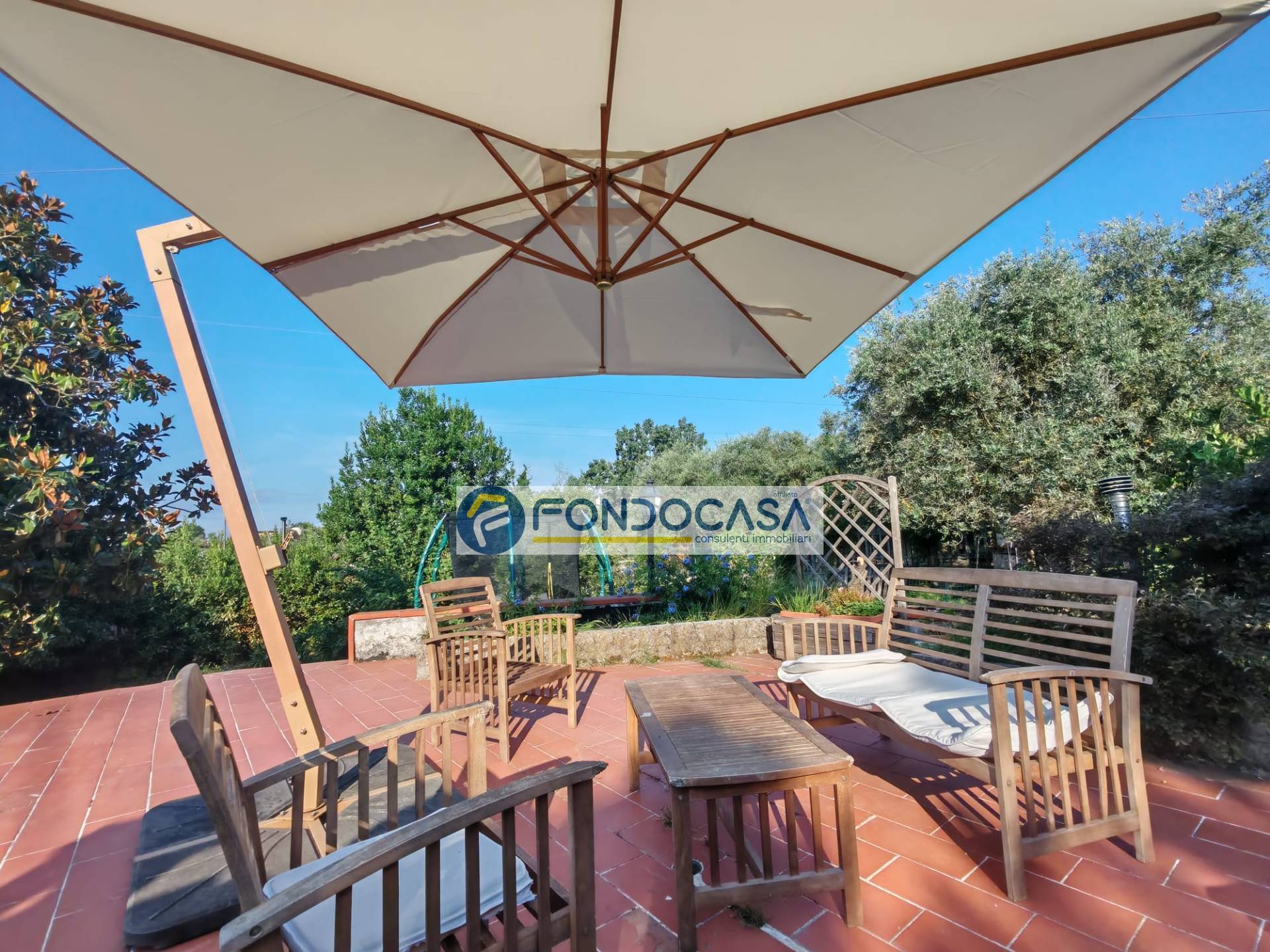 Villa in vendita a Massa