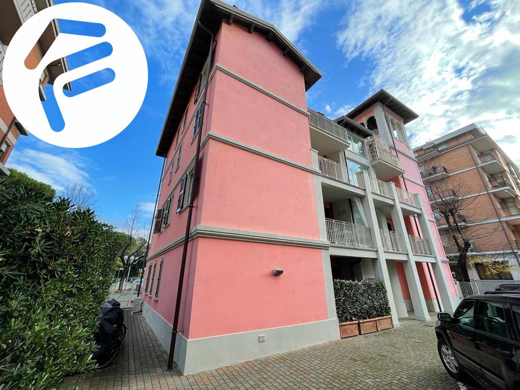 Appartamento in vendita a Massa, Marina di Massa