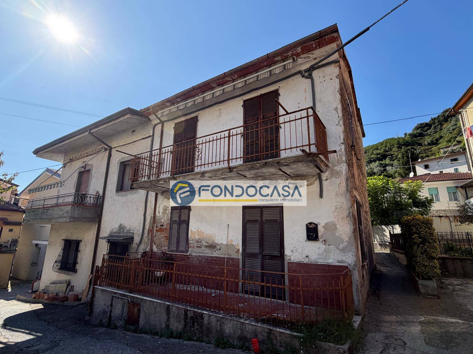 Indipendente in vendita a Montignoso