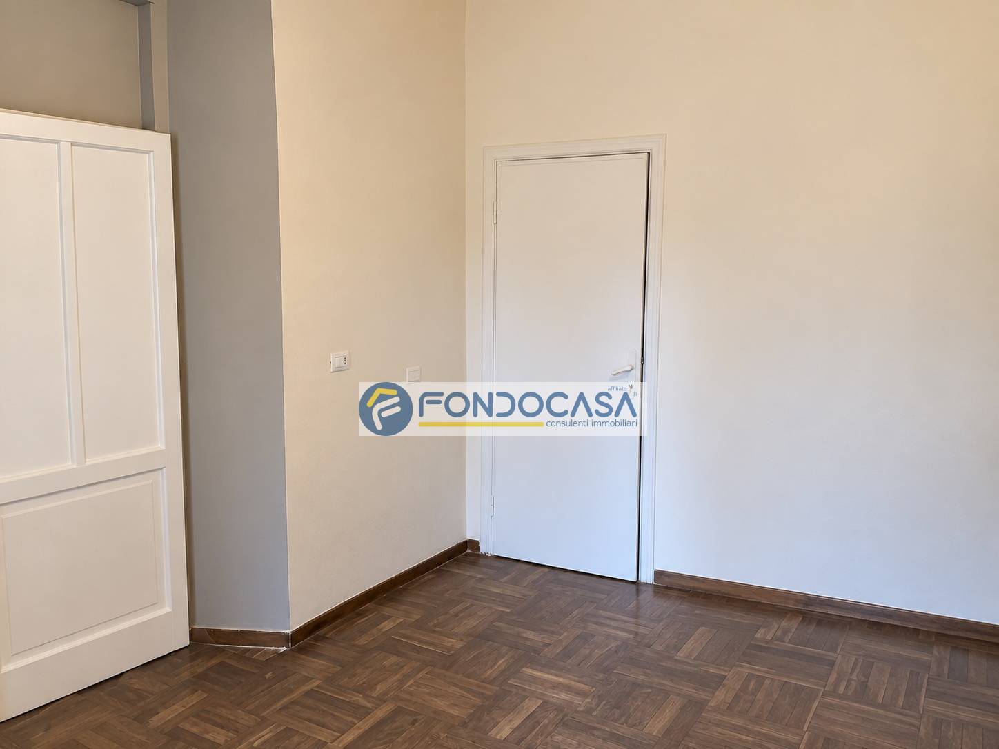 Casa semindipendente in vendita a Massa