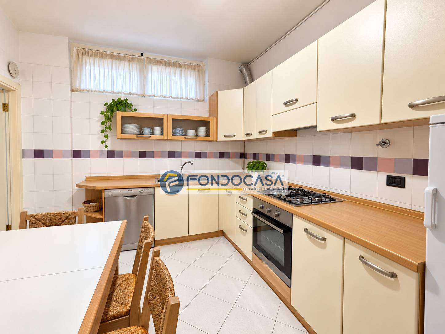 Appartamento in vendita a Massa, Centro
