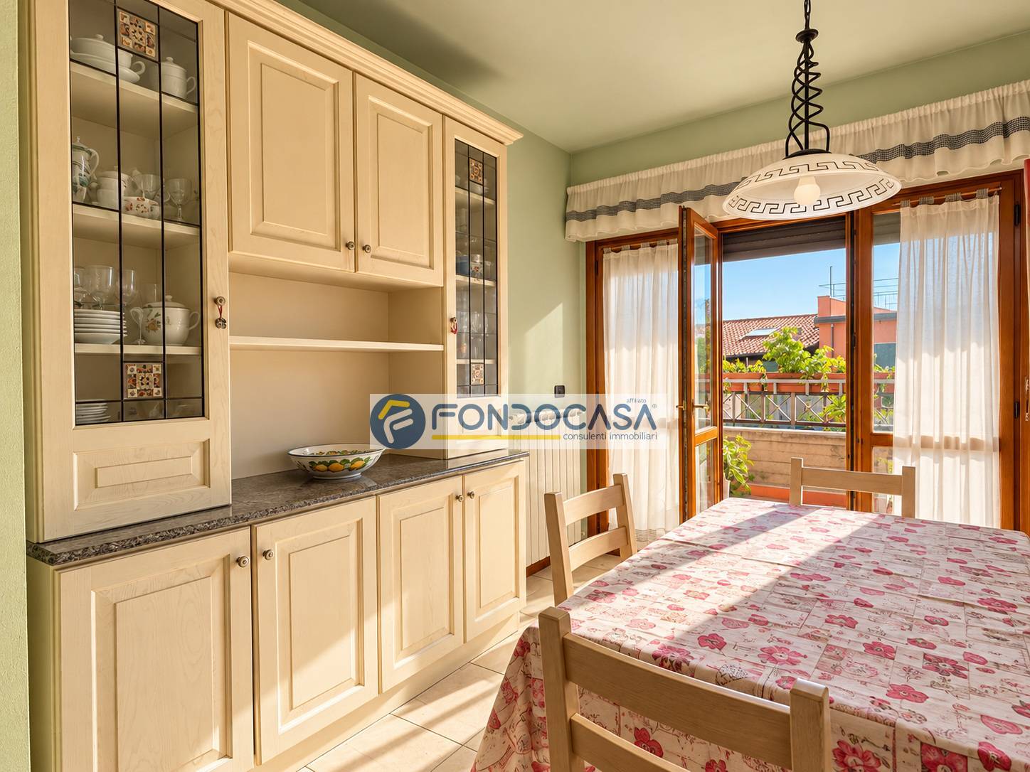 Appartamento in vendita a Carrara, Avenza