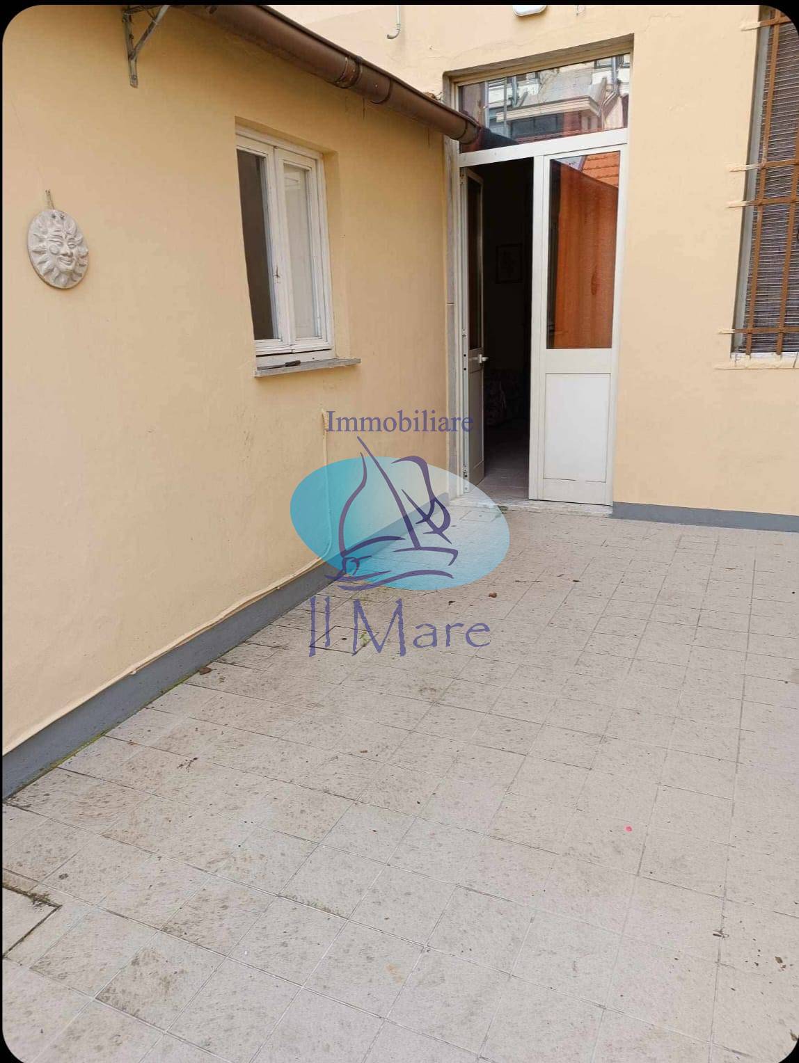 Appartamento in vendita a Viareggio, Centro