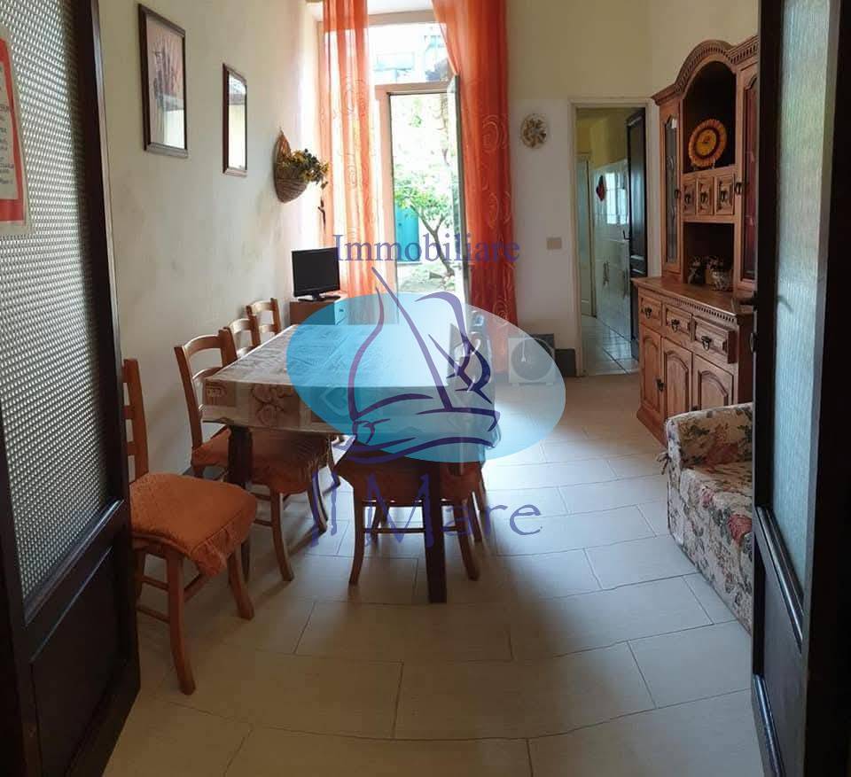 Appartamento in vendita a Viareggio, Centro