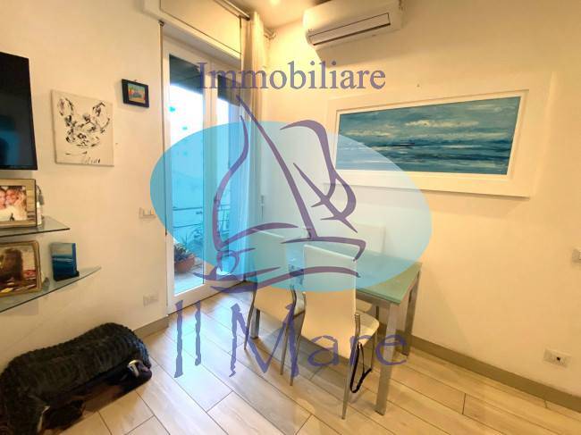 Appartamento in vendita a Viareggio, Centro