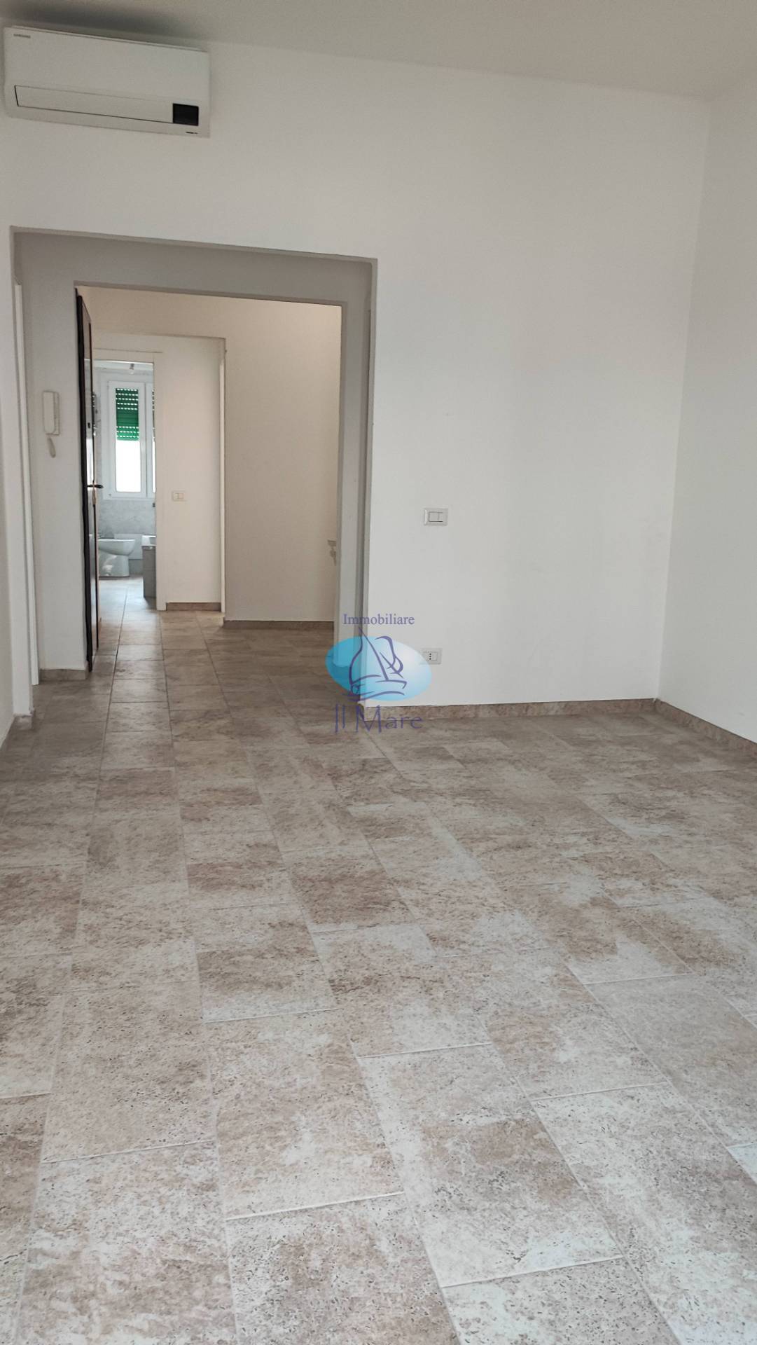 Appartamento in vendita a Viareggio, Centro