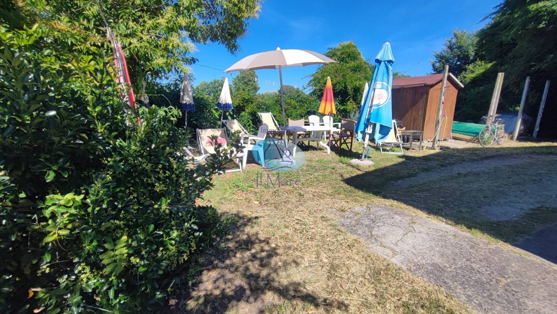 Rustico in vendita a Viareggio, Bicchio