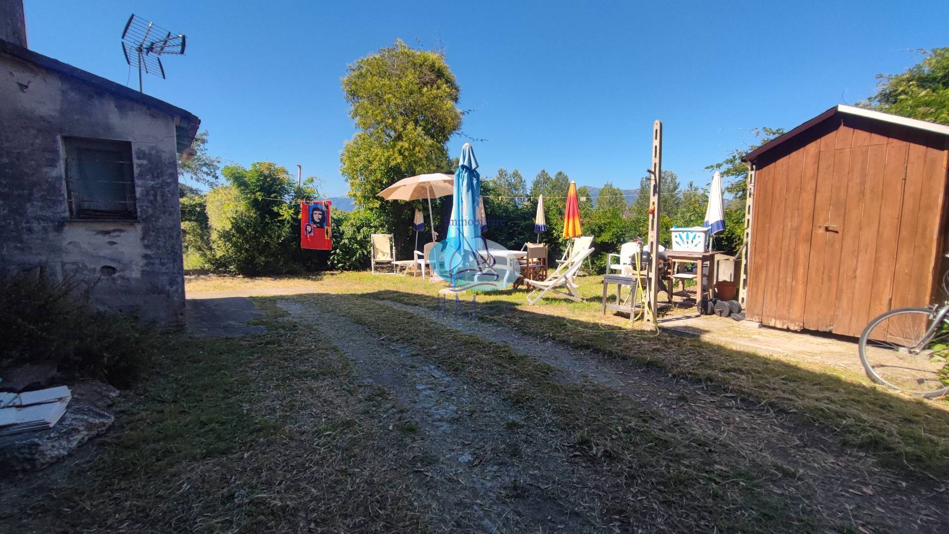 Rustico in vendita a Viareggio, Bicchio
