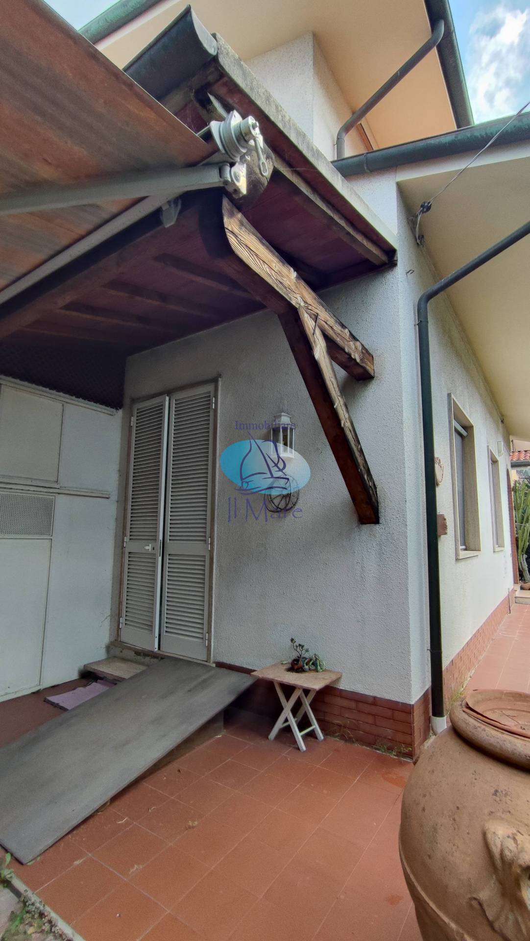 CASA INDIPENDENTE in vendita a Massarosa, Piano di Mommio