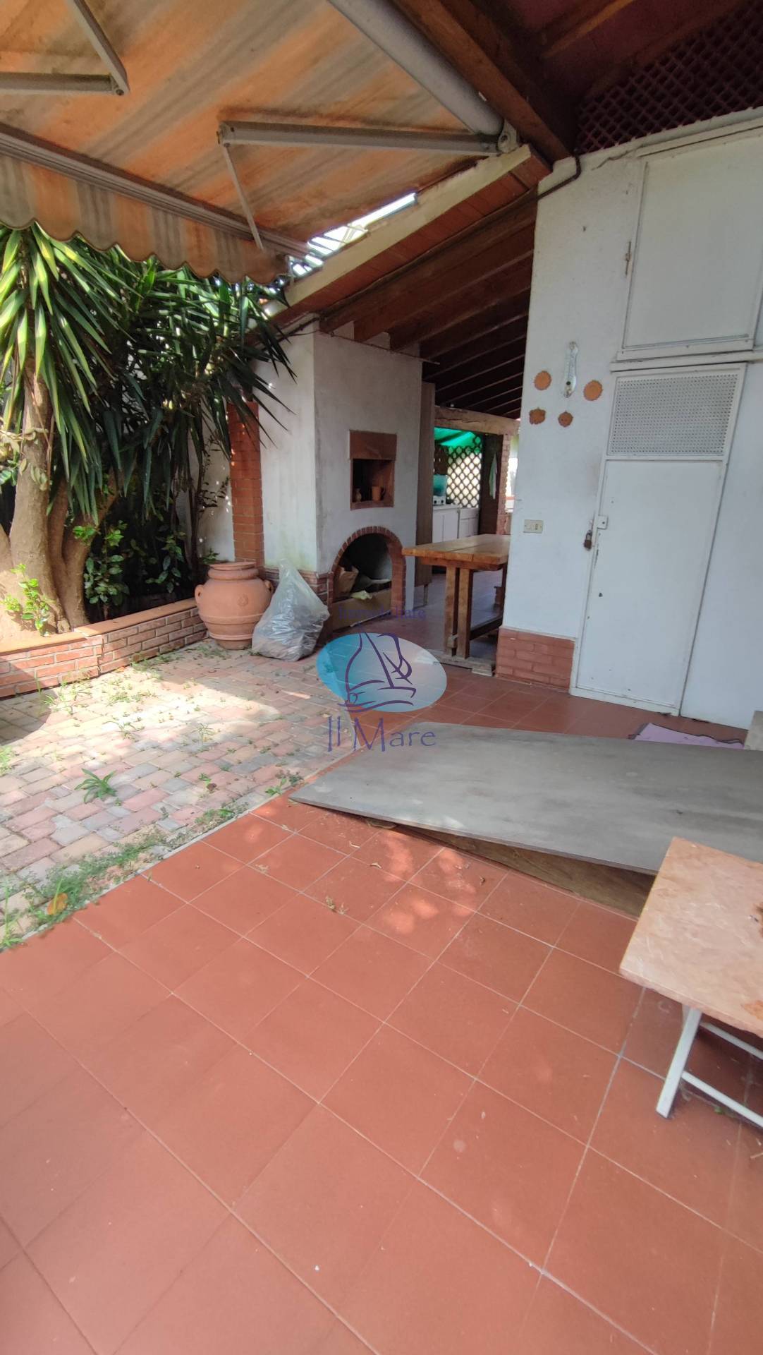 CASA INDIPENDENTE in vendita a Massarosa, Piano di Mommio
