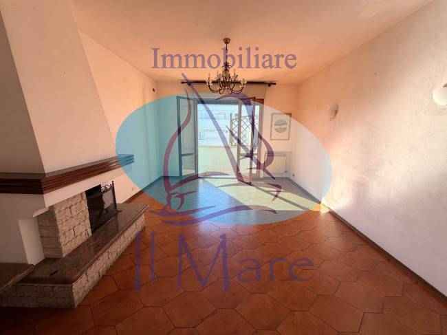 Appartamento in vendita a Viareggio, Campo d'Aviazione